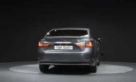 Lexus ES 300 300h Supreme XV60 Full/ Disi/Line assist/обдухване, снимка 6