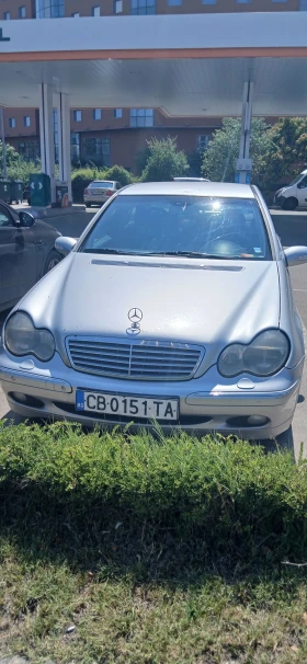 Mercedes-Benz C 220, снимка 2