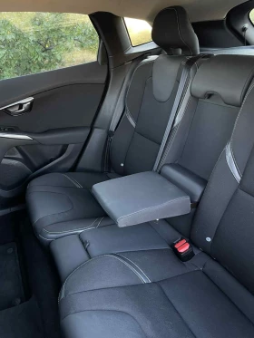 Volvo V40 D2, снимка 11