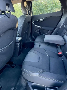 Volvo V40 D2, снимка 12