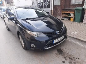 Toyota Auris 1.8 Hibrid  | Mobile.bg    6