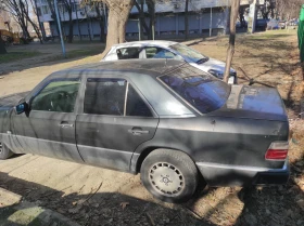 Mercedes-Benz 124 200E, снимка 4