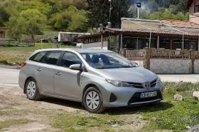 Обява за продажба на Toyota Auris ~19 990 лв. - изображение 1