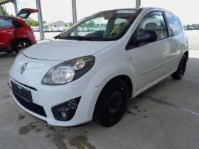     Renault Twingo 1.2i Panorama 