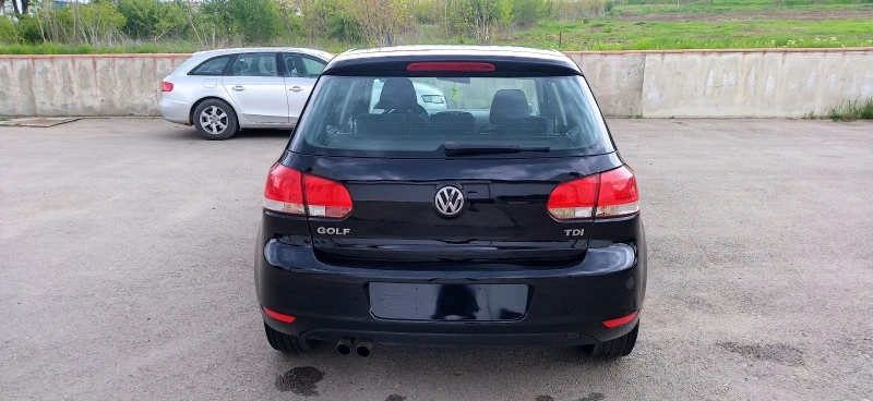 VW Golf 2.0 tdi 110 к.с., снимка 7 - Автомобили и джипове - 46796359