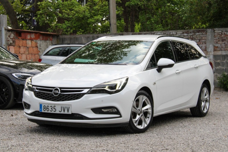 Opel Astra 1.6 CDTI/ MATRIX LED/ KEYLESS GO, снимка 1 - Автомобили и джипове - 45545865