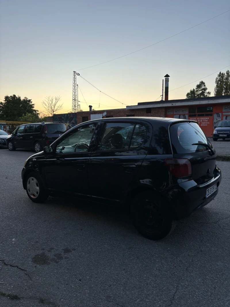 Toyota Yaris, снимка 2 - Автомобили и джипове - 46851041