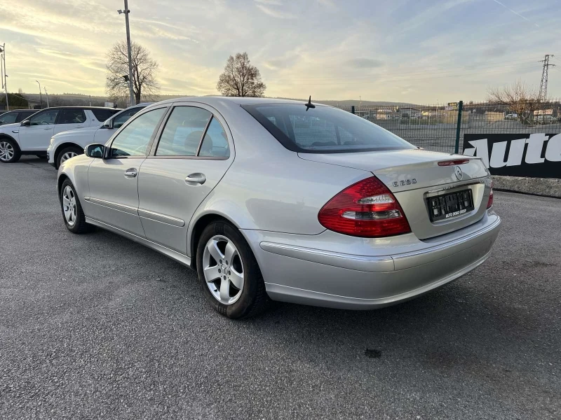 Mercedes-Benz E 280 90000KM, снимка 5 - Автомобили и джипове - 48040603