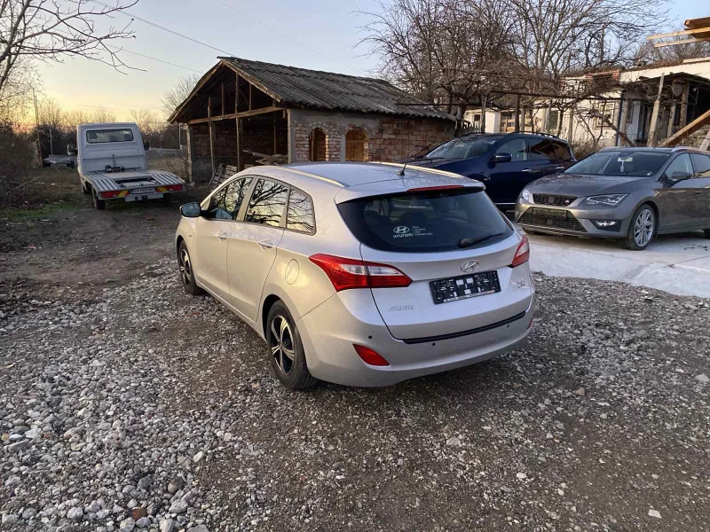 Hyundai I30, снимка 6 - Автомобили и джипове - 48371027