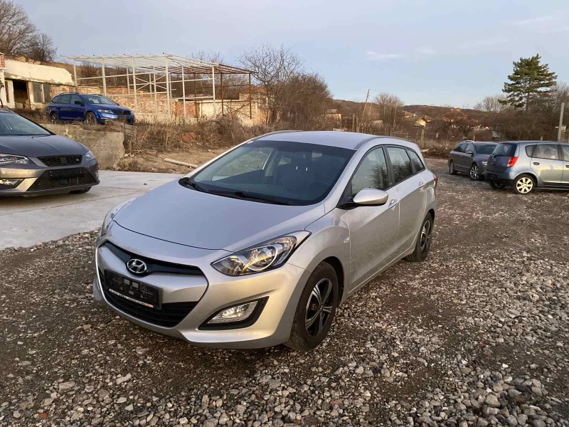 Hyundai I30, снимка 8 - Автомобили и джипове - 48371027