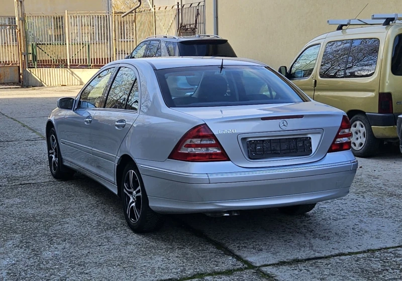 Mercedes-Benz C 220 CDI ELEGANCE FACE , снимка 7 - Автомобили и джипове - 48411022