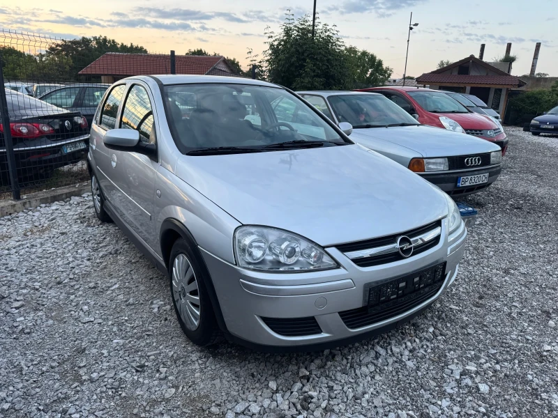 Opel Corsa 1.2i KLIMA 97000км, снимка 2 - Автомобили и джипове - 52402264