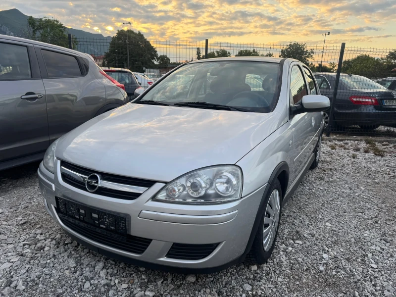 Opel Corsa 1.2i KLIMA 97000км, снимка 4 - Автомобили и джипове - 52402264