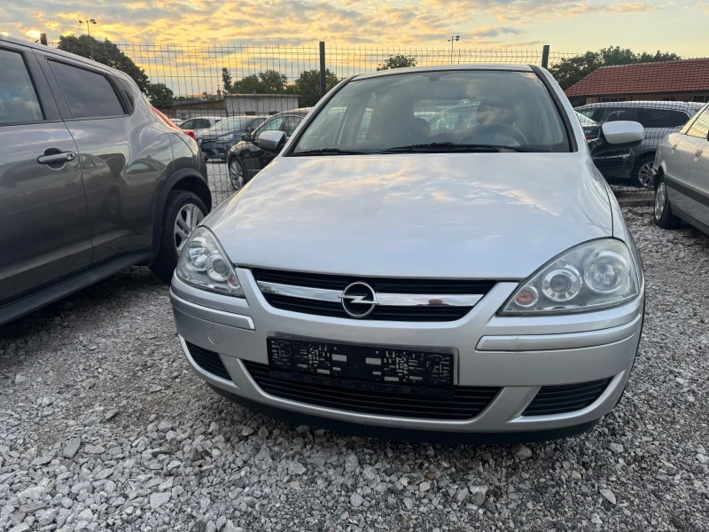 Opel Corsa 1.2i KLIMA 97000км, снимка 3 - Автомобили и джипове - 52402264