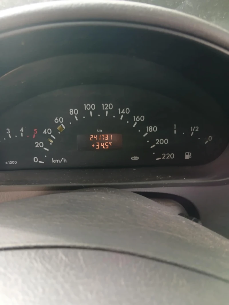 Mercedes-Benz A 170, снимка 8 - Автомобили и джипове - 52333819