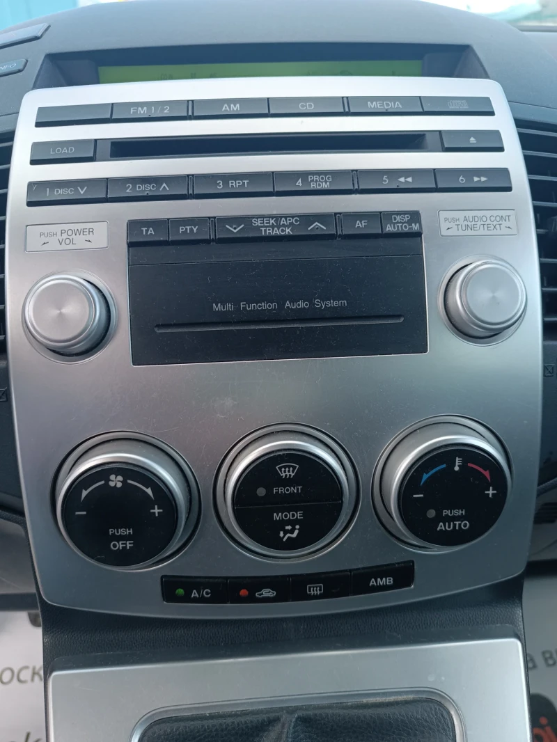 Mazda 5 1, 8i, ПЕРФЕКТНА, ЛИЗИНГ , снимка 9 - Автомобили и джипове - 51572128