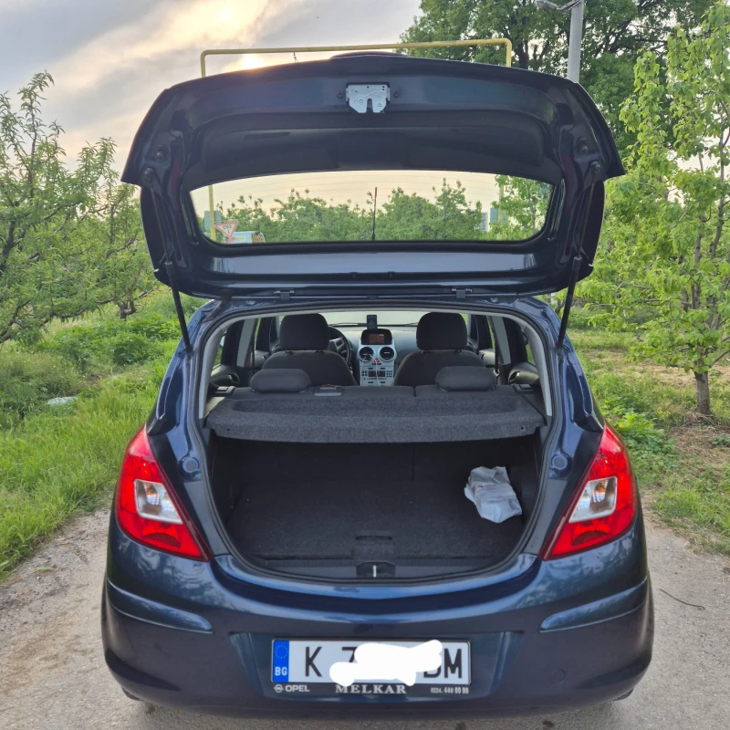 Opel Corsa, снимка 3 - Автомобили и джипове - 52630070