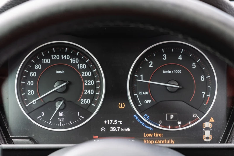 BMW 230 * Coupe* xDrive* АвтоКреди* (ЦЕНА ДО БГ), снимка 10 - Автомобили и джипове - 52999008