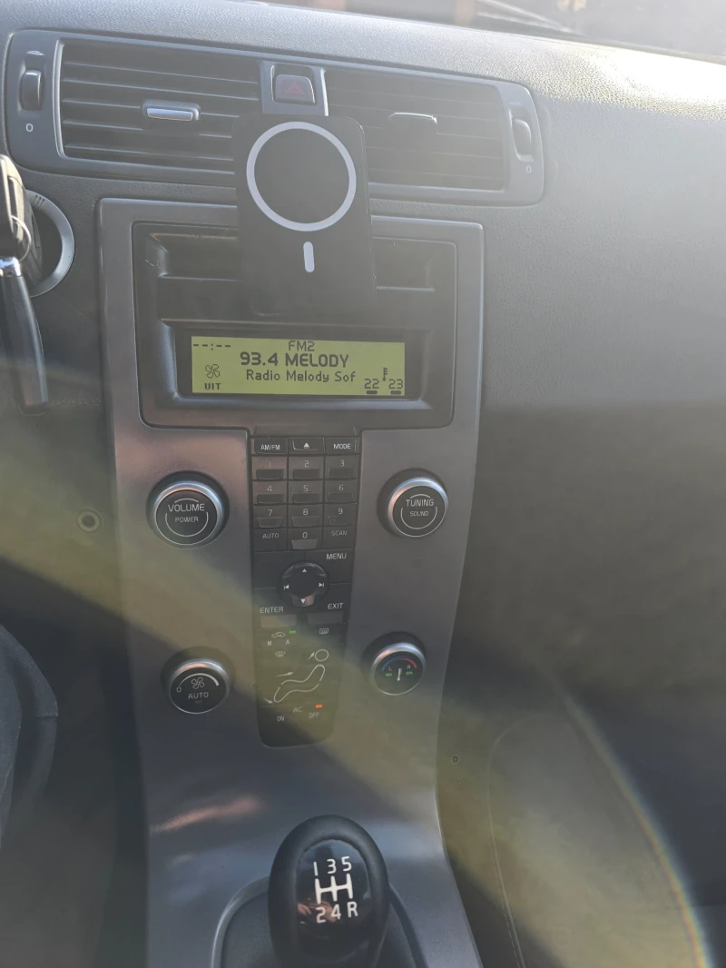 Volvo S40 1.8 face перфектно, снимка 13 - Автомобили и джипове - 53359078