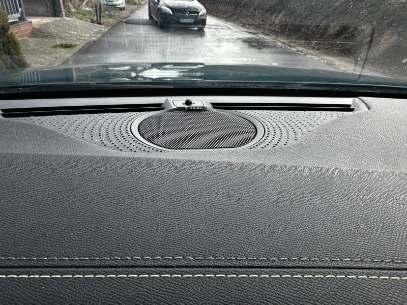 Peugeot 308 SW PLUG IN Hybrid GT225 ЛИЗИНГ ГАРАНЦИЯ , снимка 11 - Автомобили и джипове - 53395364