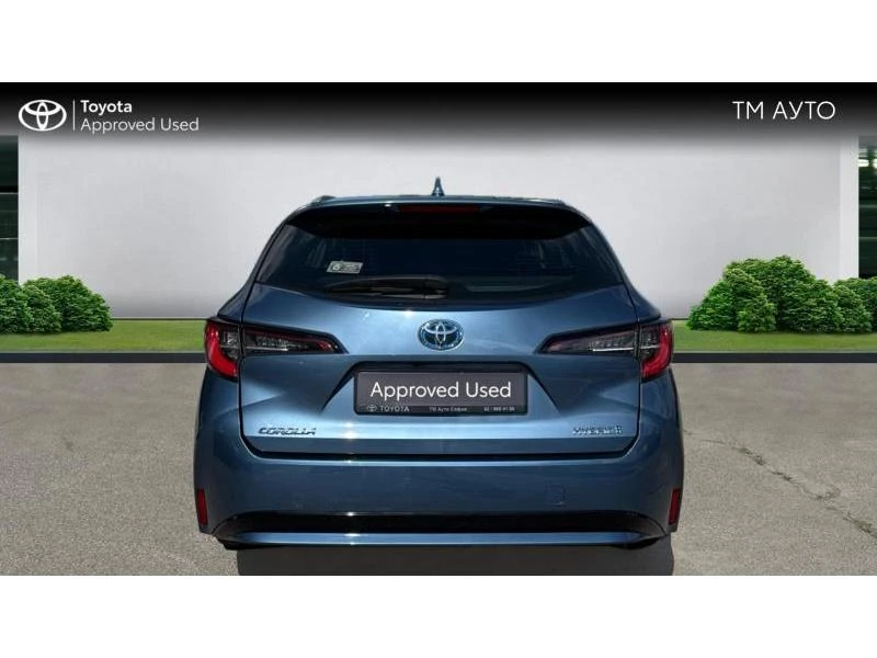 Toyota Corolla TS 1.8 HSD Executive - изображение 4
