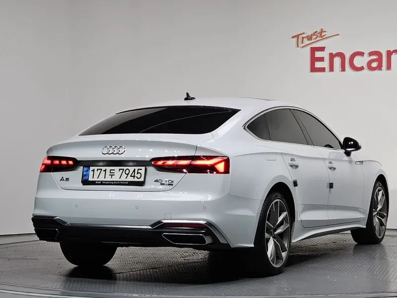 Audi A5 2.0 TDI Quattro, снимка 2 - Автомобили и джипове - 55013086