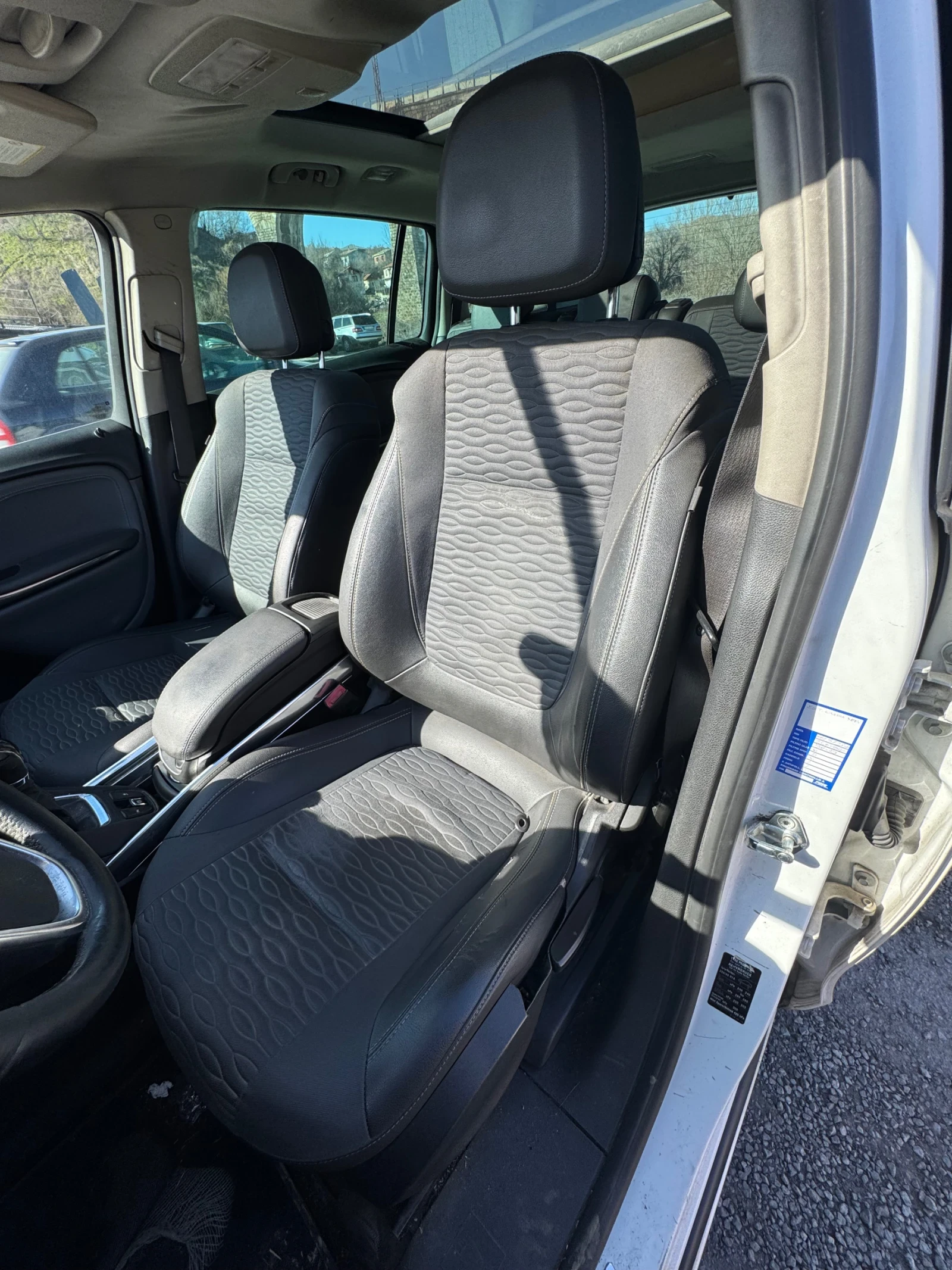 Opel Zafira Tourer 2.0cdti 130hp A20DT | Mobile.bg — изображение 12