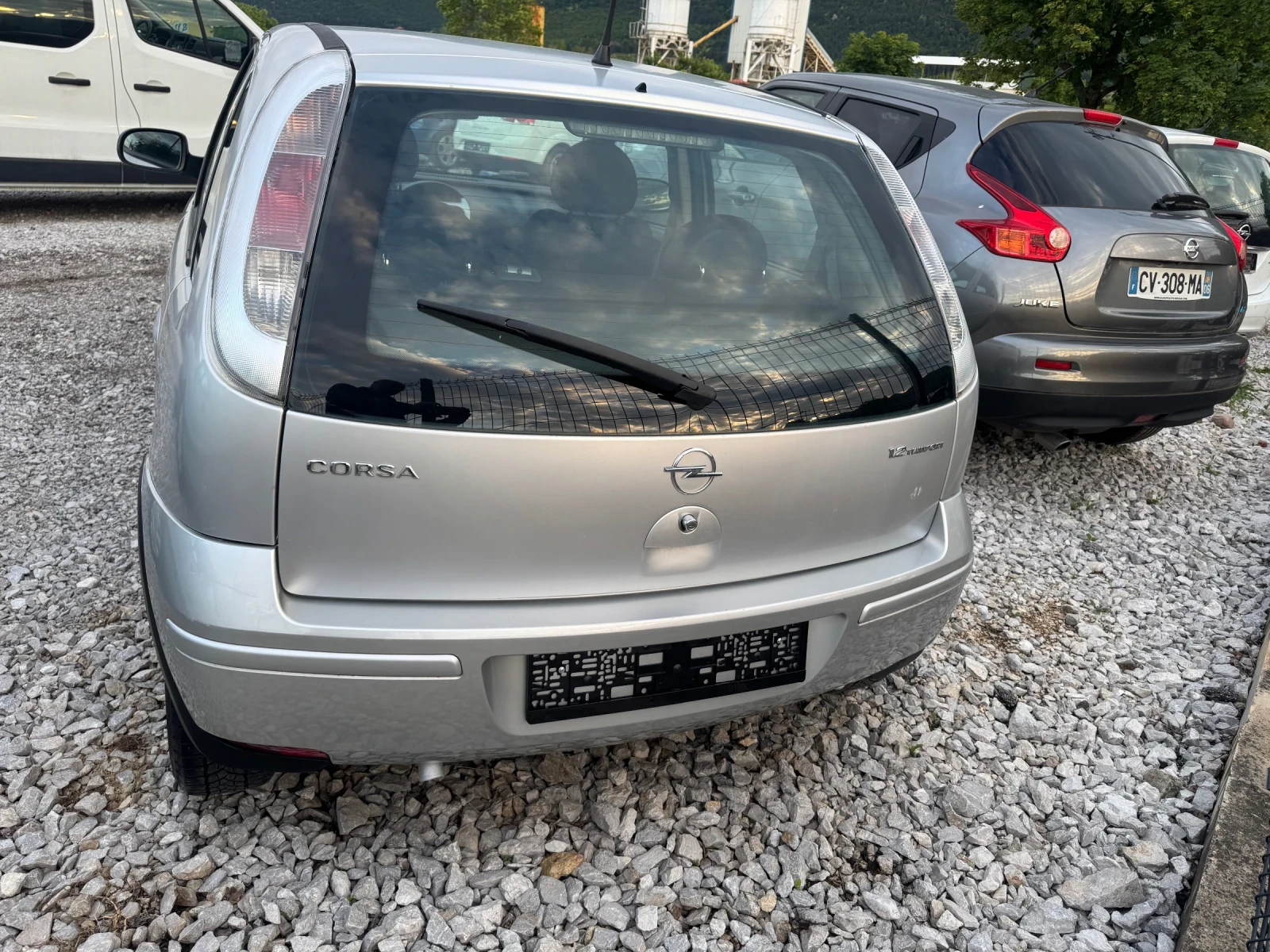 Opel Corsa 1.2i KLIMA 97000км - изображение 6