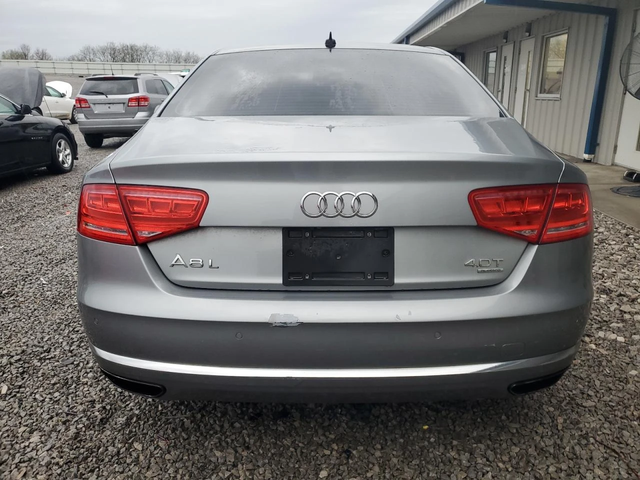 Audi A8 LONG* QUATTRO* 4.0TFSI V8* ПЪЛНА СЕРВИЗНА ИСТОРИЯ! - изображение 5