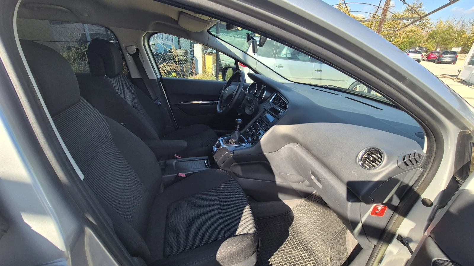 Peugeot 5008 1.6HDI | Mobile.bg   13