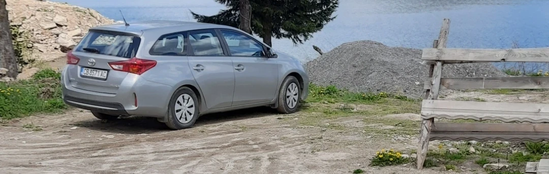Toyota Auris  - изображение 3
