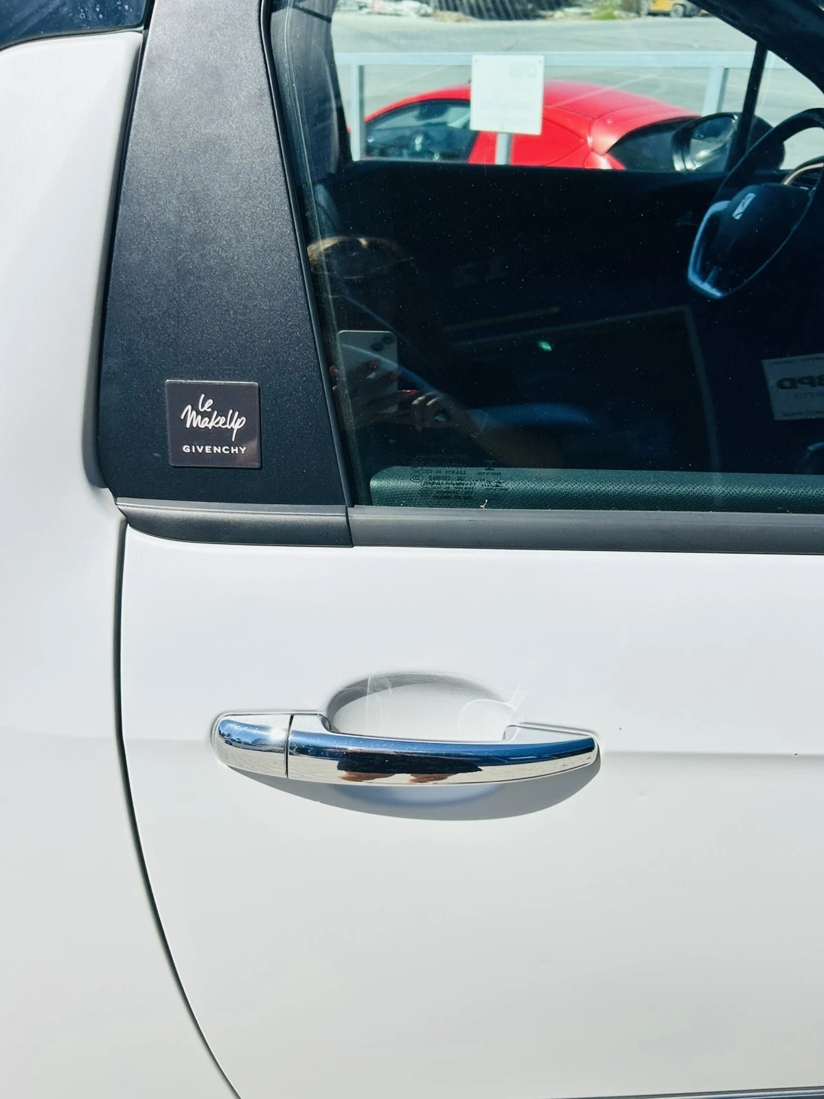 DS DS 3 DS3, 1.2 PureTech 110 к.с., автоматик, Givenchy ли - изображение 2