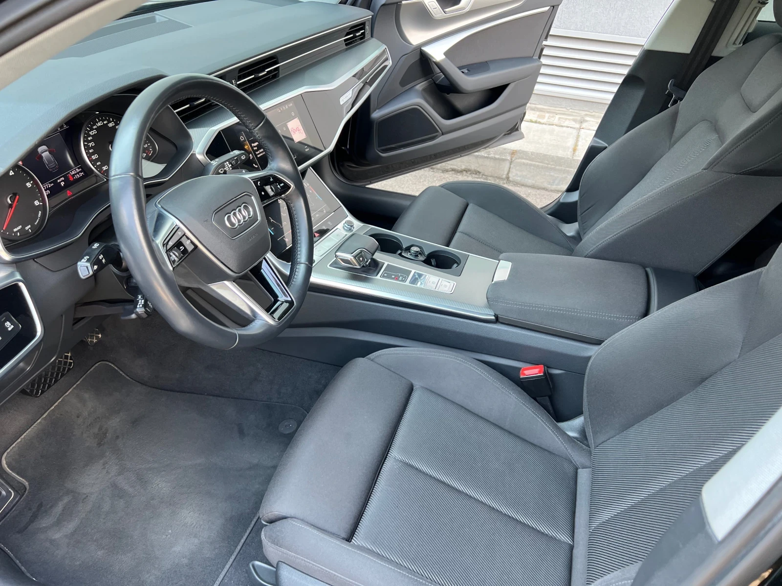 Audi A6 C8 45 TDI/QUATTRO/SPORT/TipTronic/8-скорости ZF - изображение 5