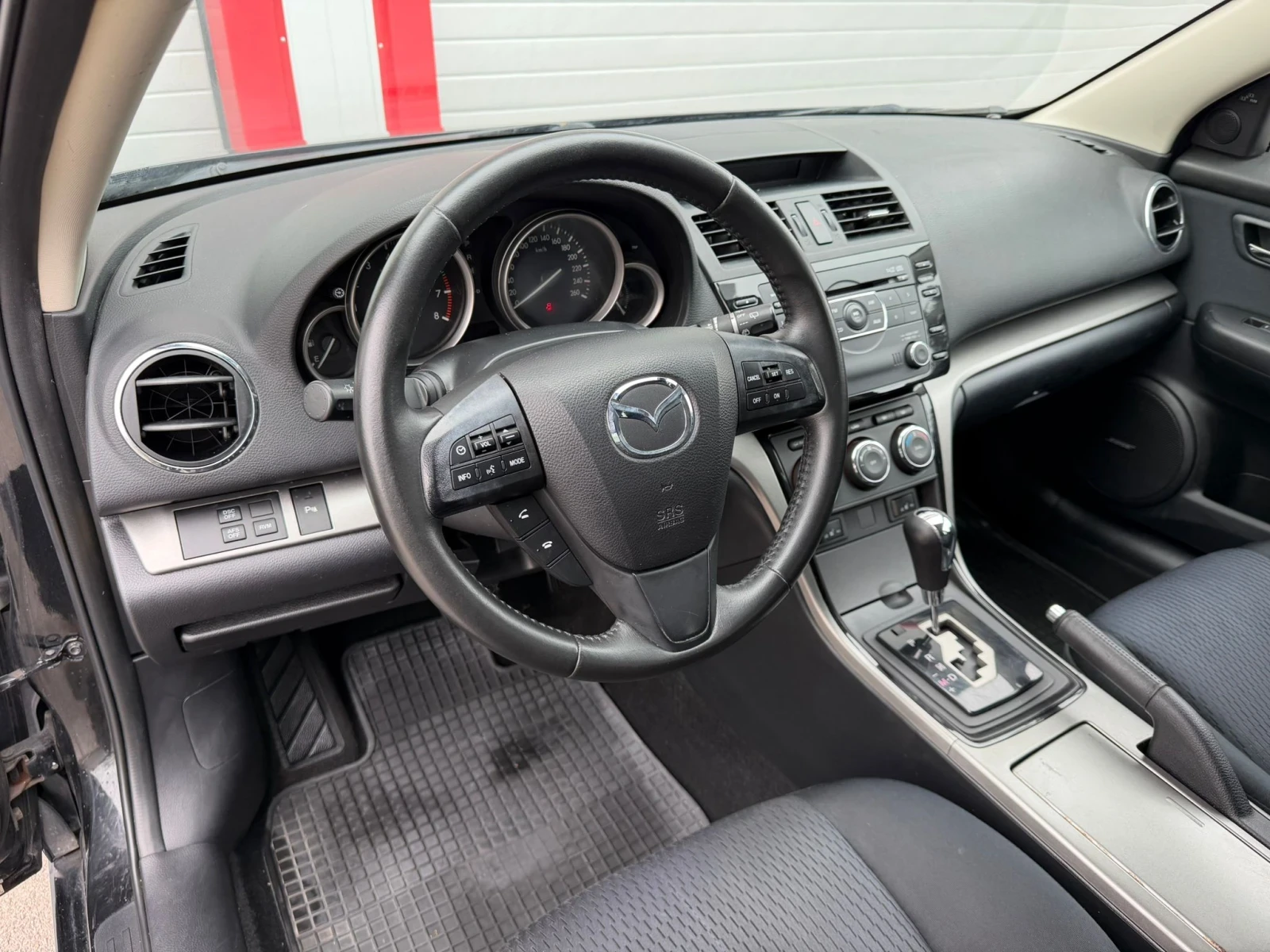 Mazda 6 2.0I AUTOMATIK KLIMATRONIK EVRO 5A !!! | Mobile.bg   13