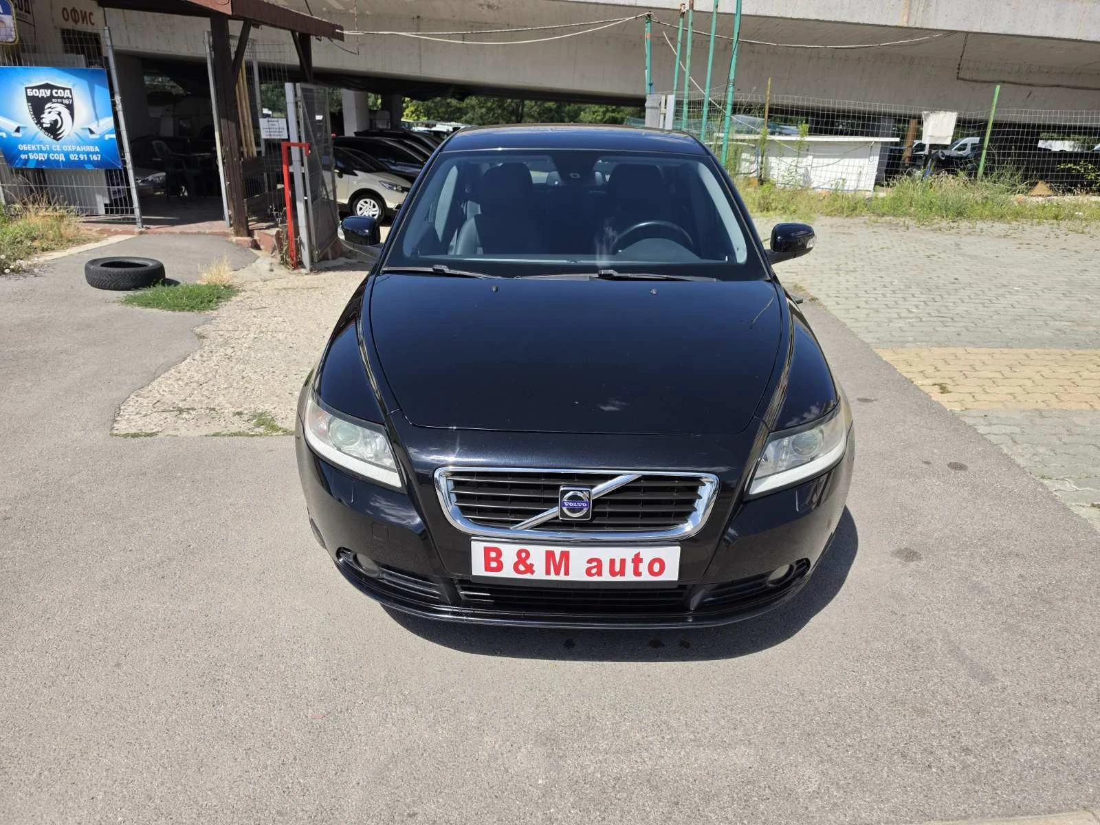 Volvo S40 1.8 face перфектно, снимка 2 - Автомобили и джипове - 53359078