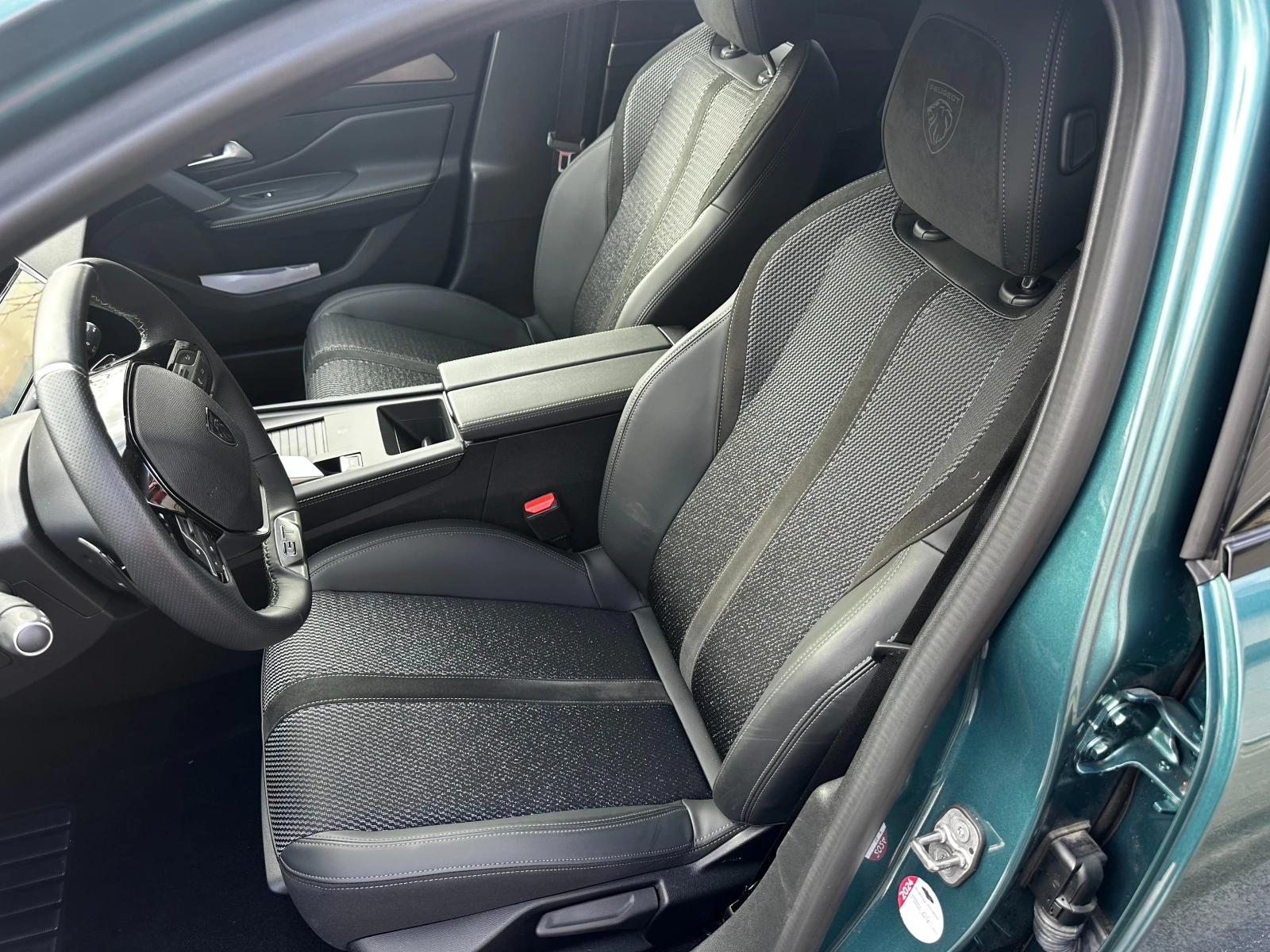 Peugeot 308 SW PLUG IN Hybrid GT225 ЛИЗИНГ ГАРАНЦИЯ  - изображение 9