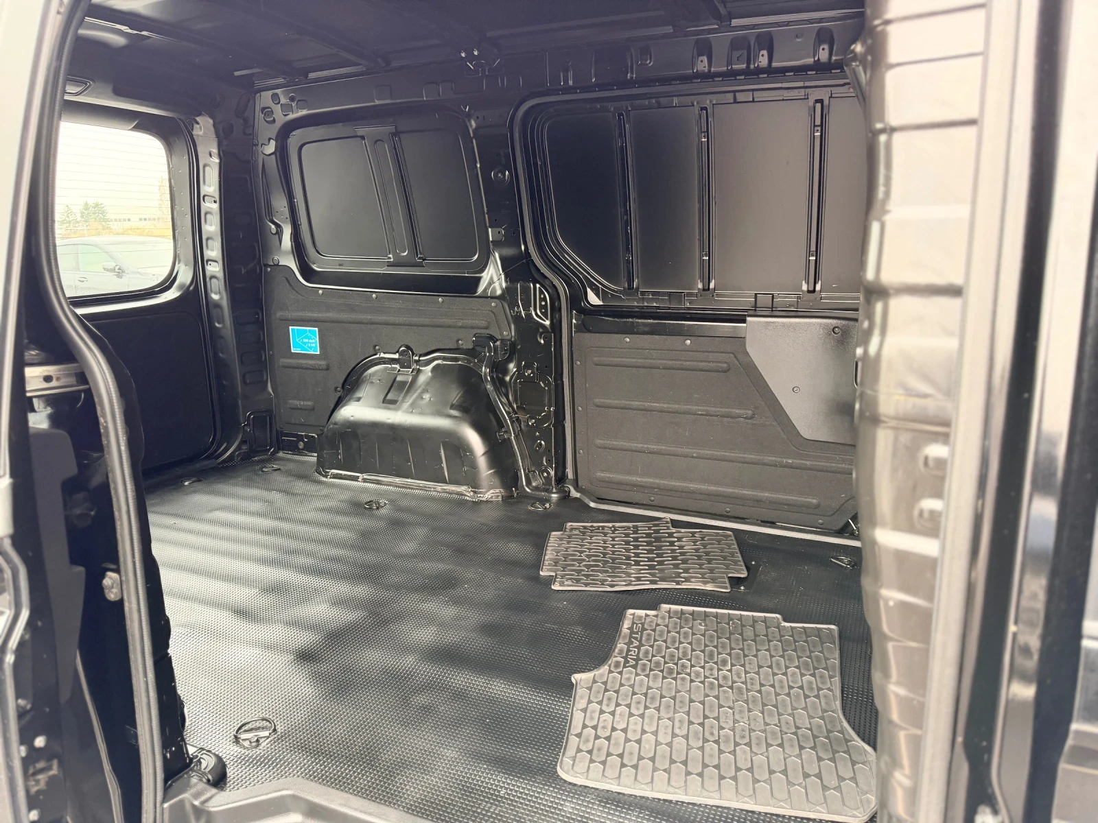 Hyundai Staria 2.2crdi ������ ���� ��������� �� 285 ���� | Mobile.bg � ����������� 12