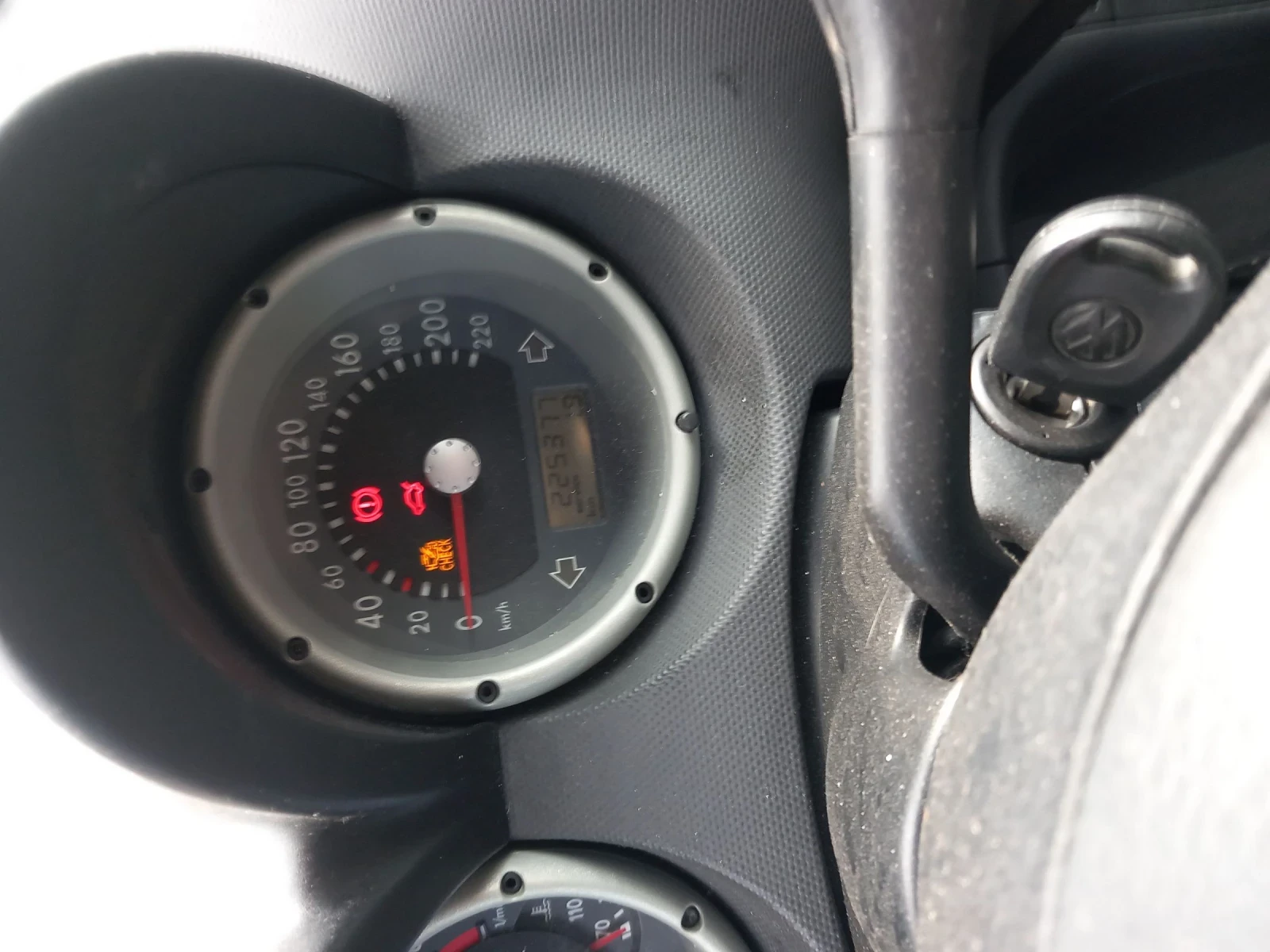 VW Lupo, снимка 15 - Автомобили и джипове - 53726296