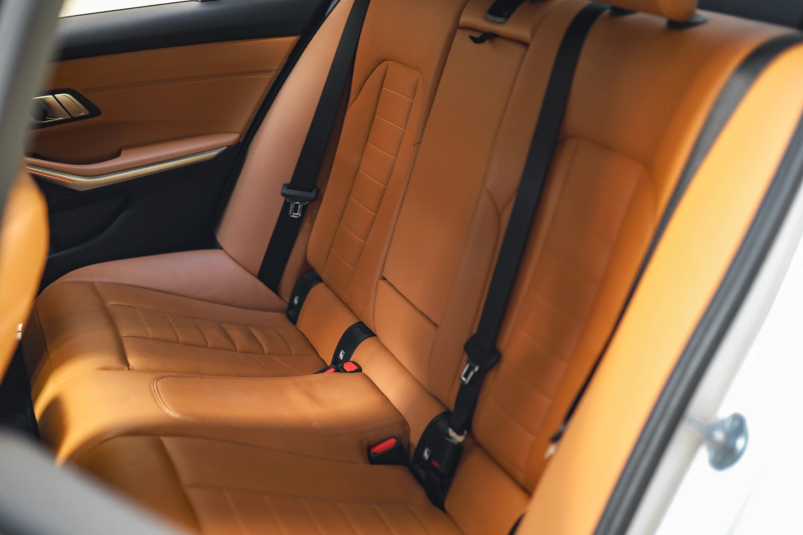 BMW 320 i xDrive � �������� � ����� �������� | Mobile.bg � ����������� 11