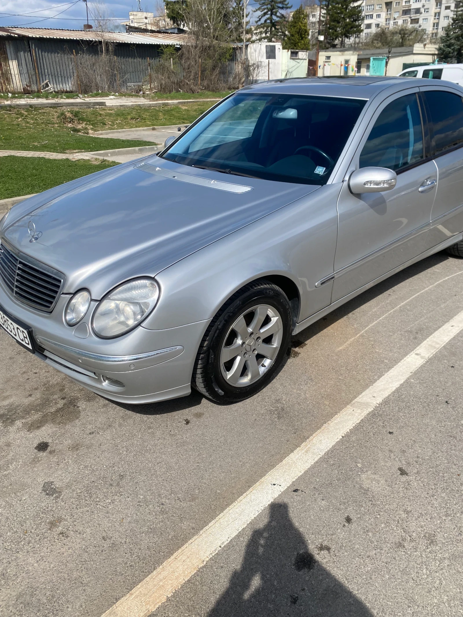 Mercedes-Benz E 320 4 matic, снимка 2 - Автомобили и джипове - 54148435