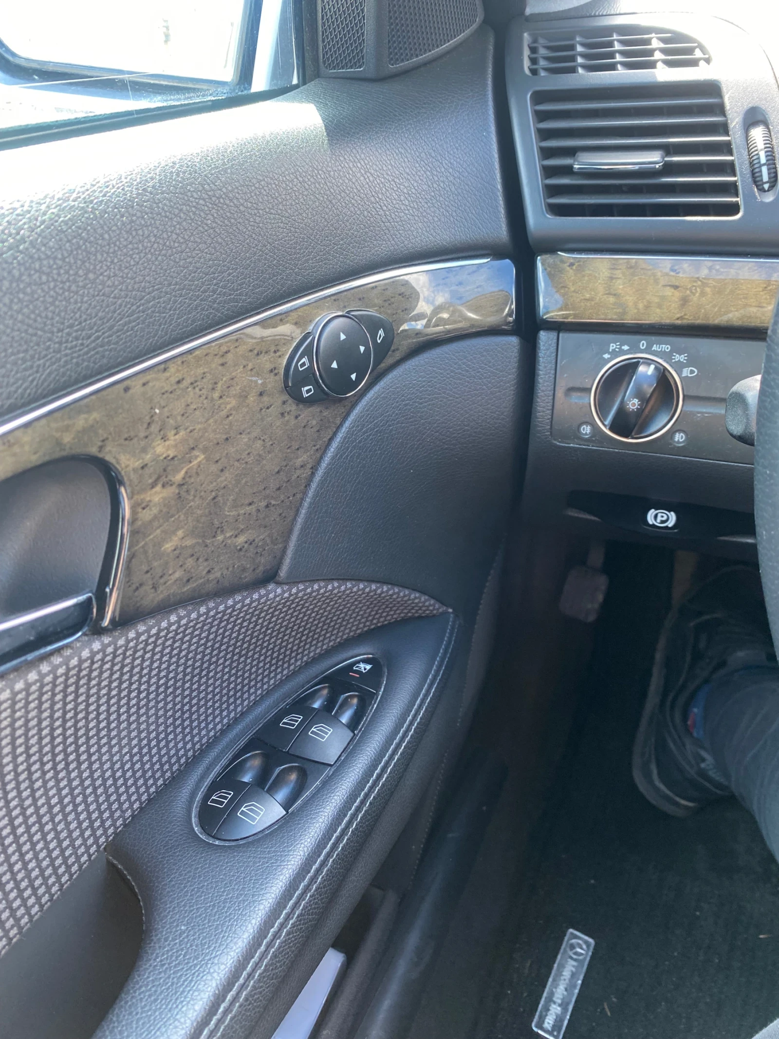 Mercedes-Benz E 320 4 matic, снимка 7 - Автомобили и джипове - 54148435