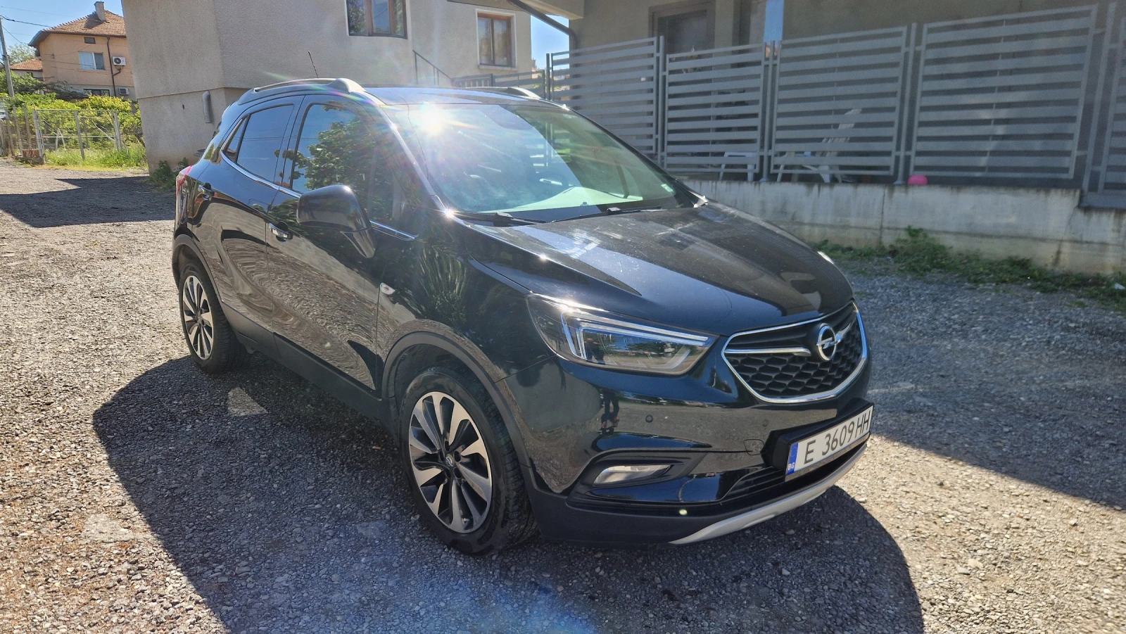 Opel Mokka X, снимка 2 - Автомобили и джипове - 54439578