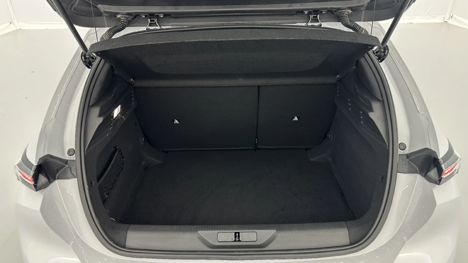 Peugeot 308 Allure , снимка 9 - Автомобили и джипове - 54366635