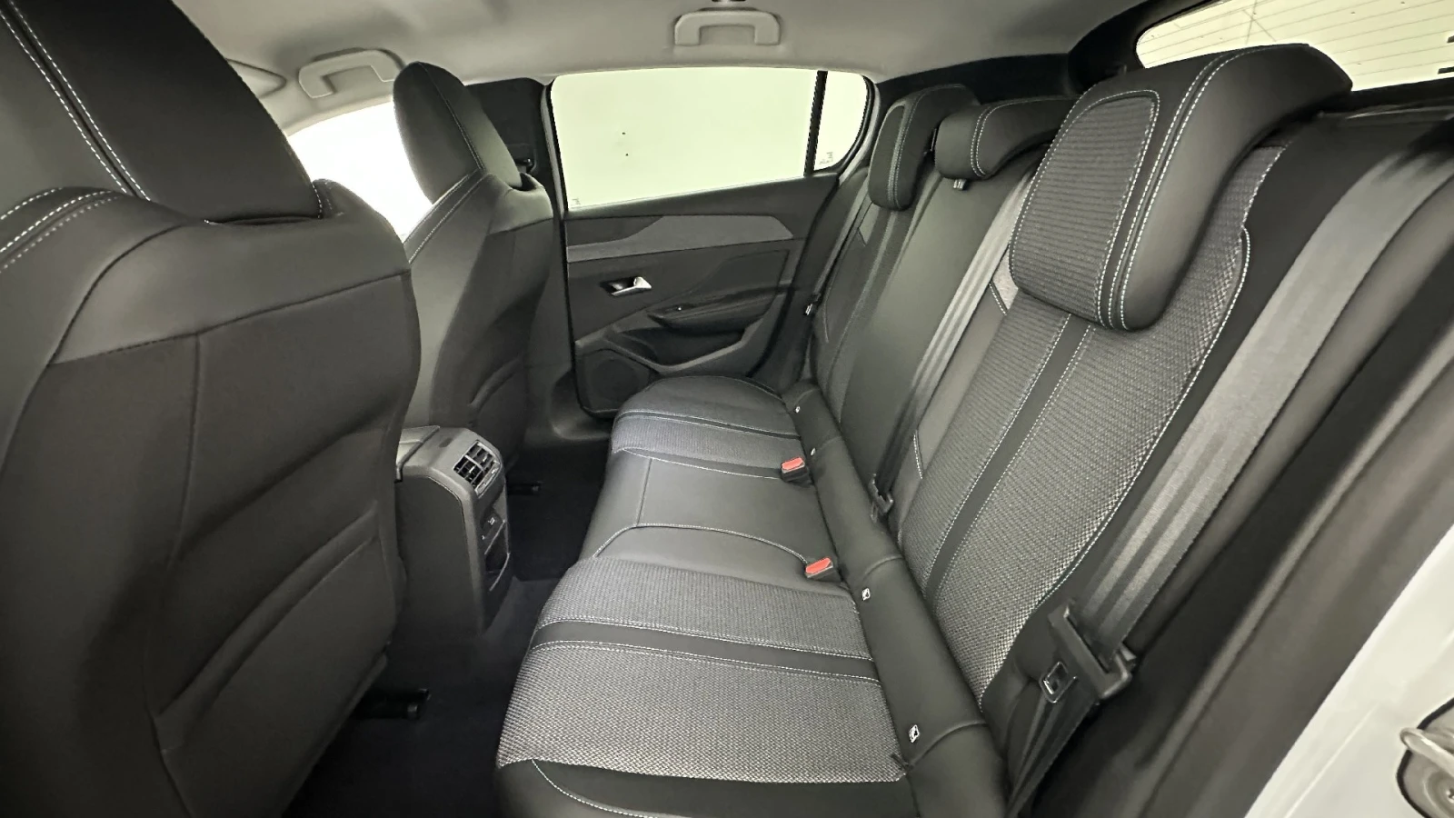 Peugeot 308 Allure , снимка 15 - Автомобили и джипове - 54366635