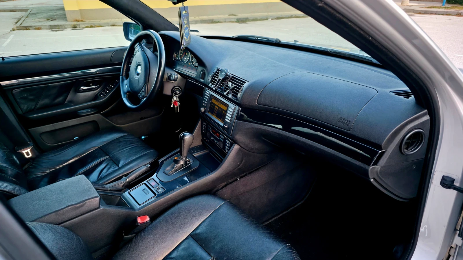 BMW 530, снимка 8 - Автомобили и джипове - 54538402