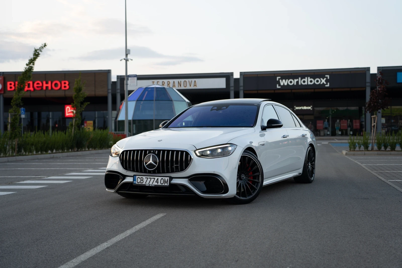 Mercedes-Benz S 63 AMG E Performance | Прехвърляне на лизинг | Пълно обор