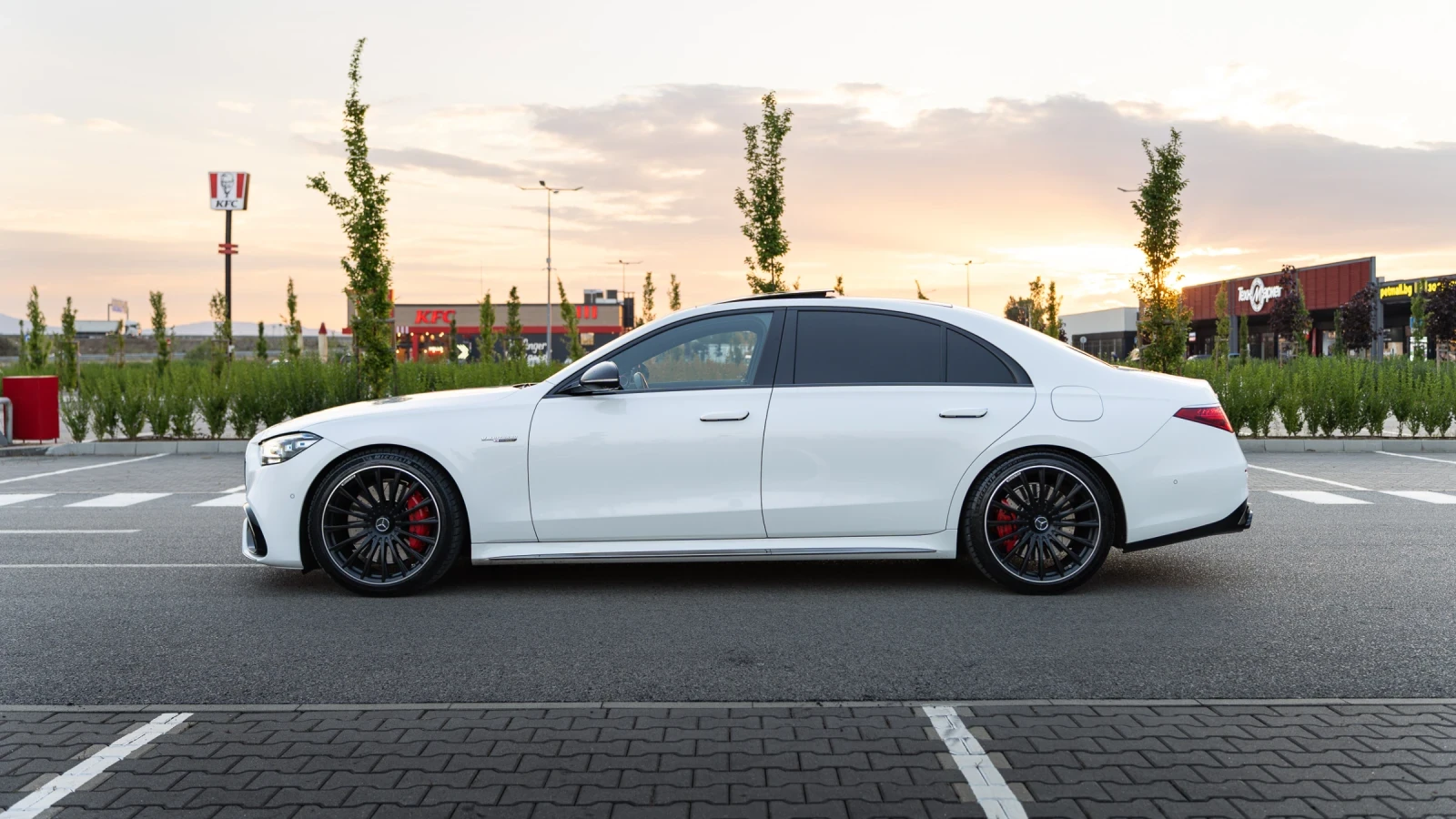 Mercedes-Benz S 63 AMG E Performance | ����������� �� ������ | ����� ���� | Mobile.bg � ����������� 4