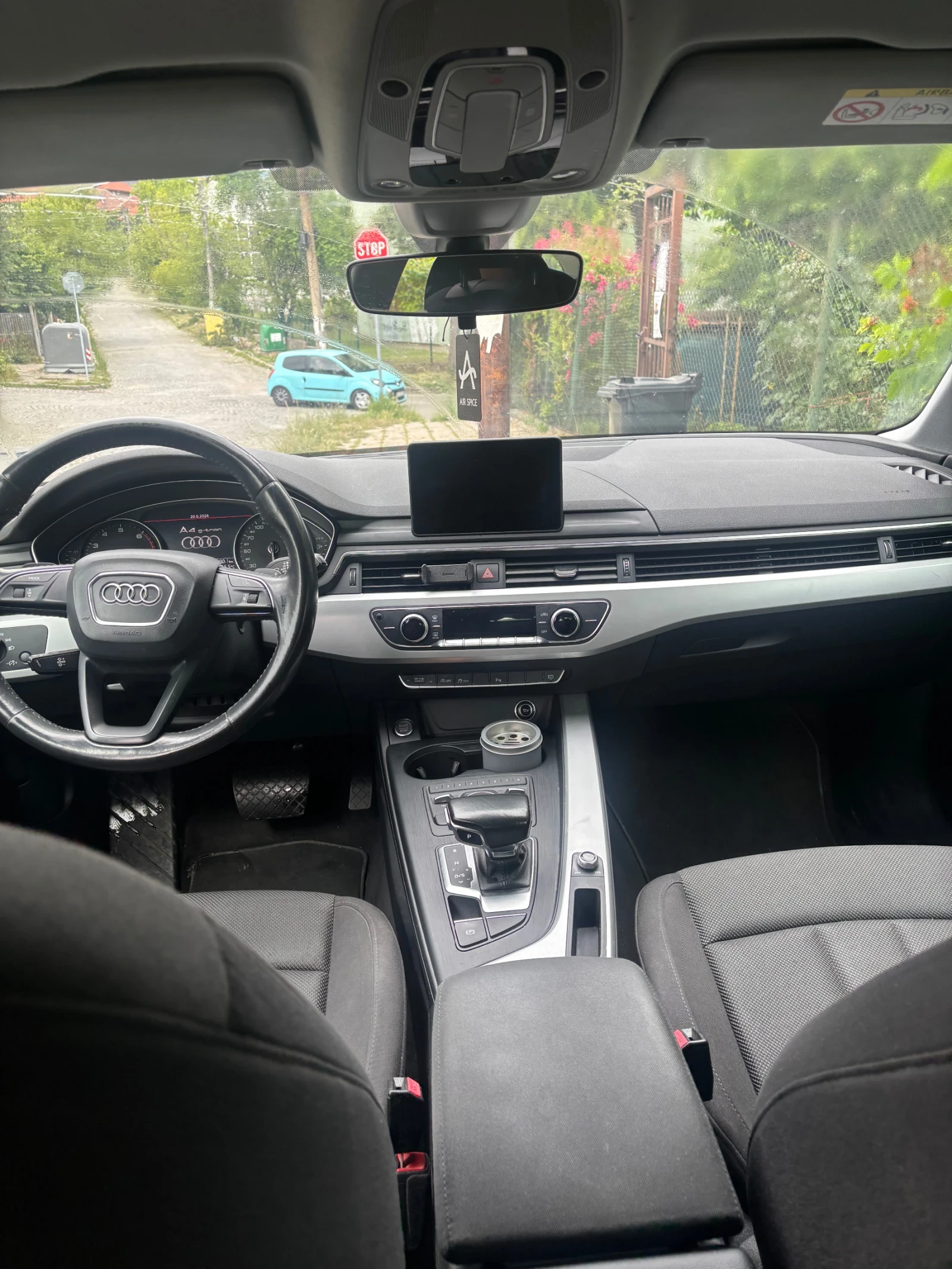 Audi A4 2.0 TFSI G-tron, снимка 9 - Автомобили и джипове - 54976651