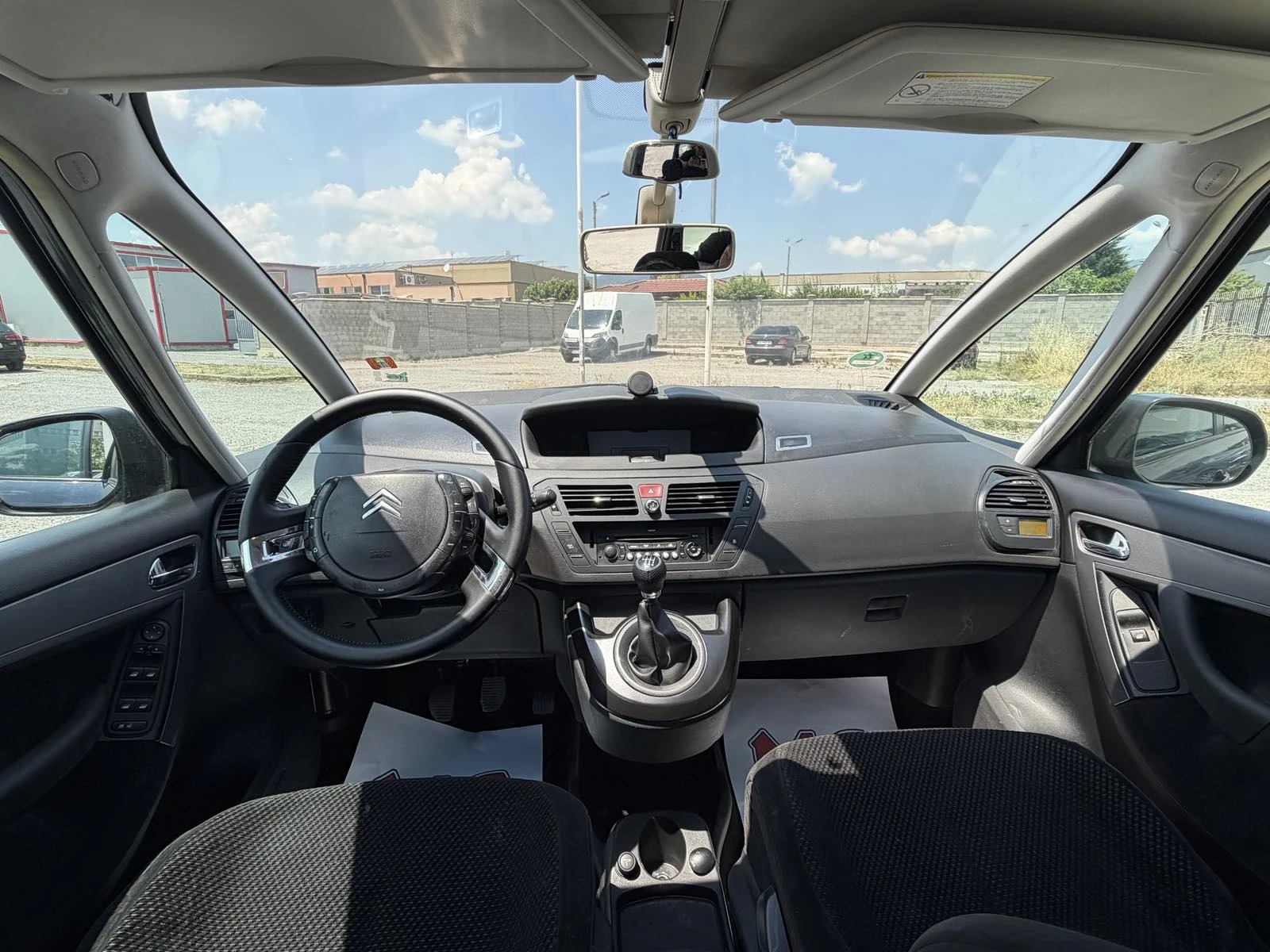 Citroen C4 Picasso газ, снимка 10 - Автомобили и джипове - 55120048