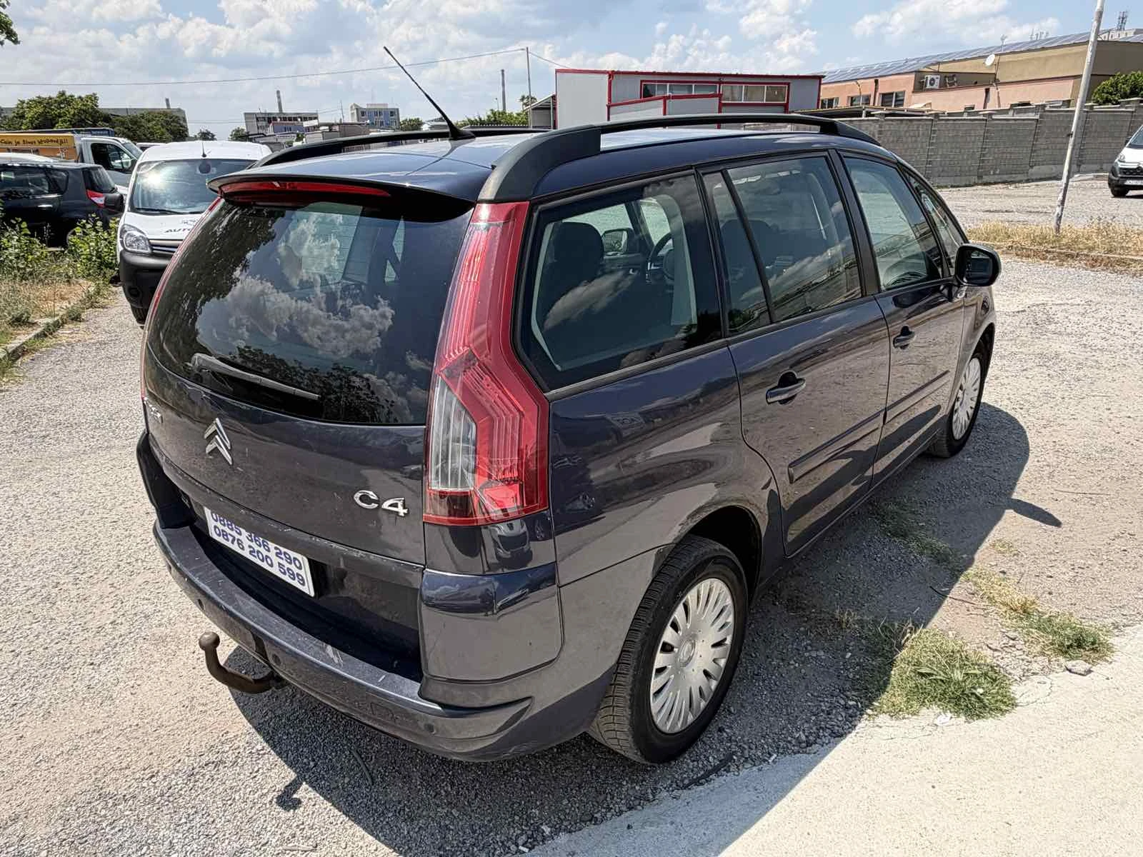 Citroen C4 Picasso газ, снимка 5 - Автомобили и джипове - 55120048